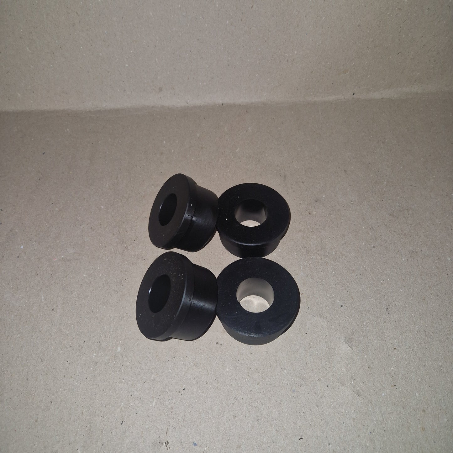 Axle bushing set (4 pcs)