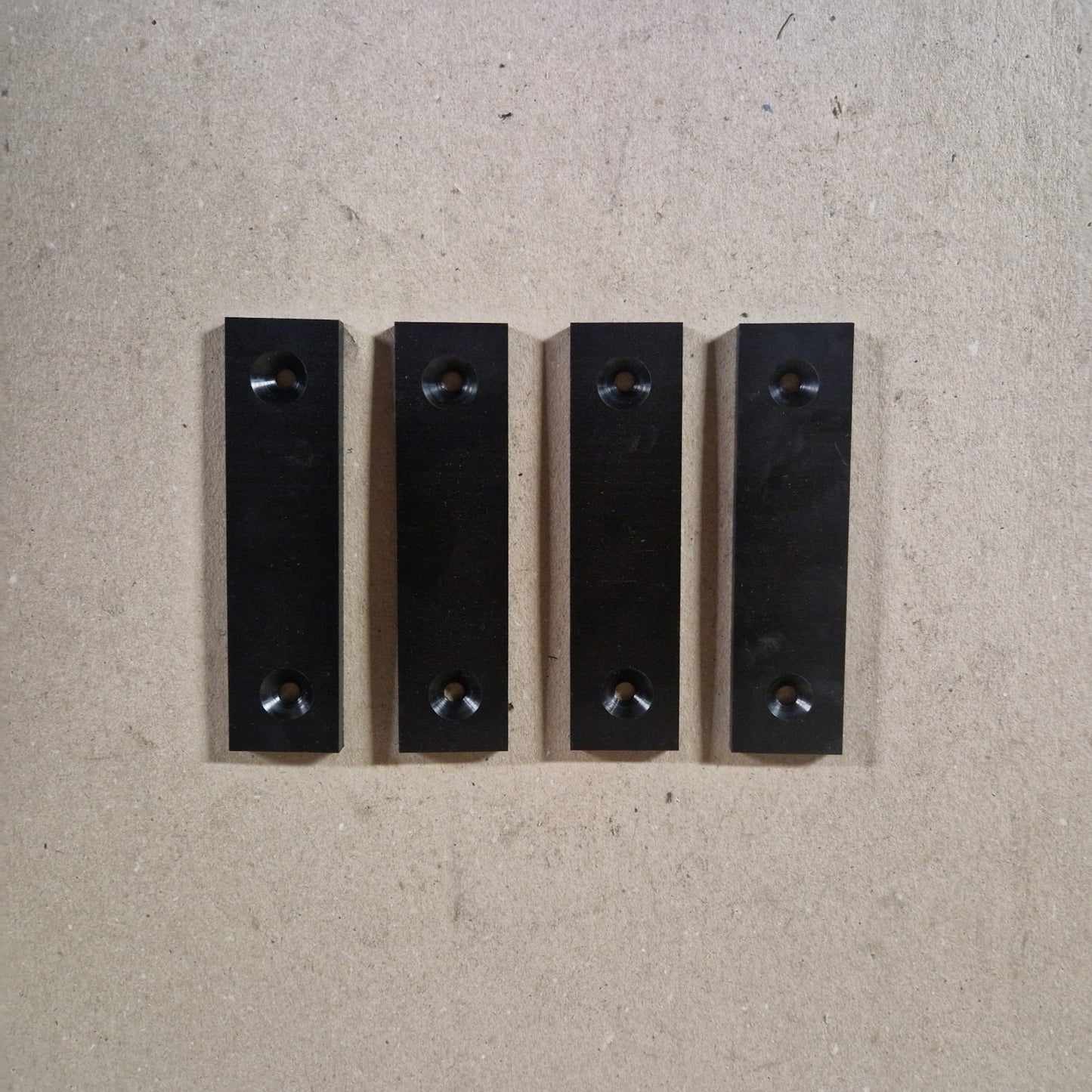 Axle wear plates (set of 4)